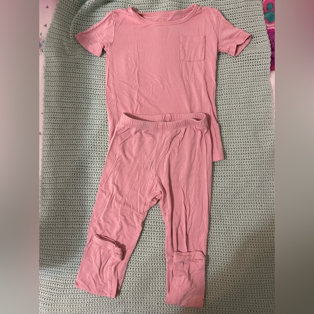 Kyte BABY Soft Pink Pajama Set Toddler Girls Size 4T